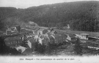 HOUYET VUE DU QUARTIER DE LA GARE 1919.jpg